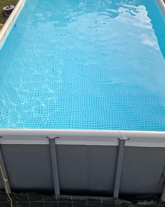 PISCINA INTEX ULTRA XTR 5.5m usata