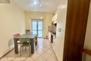 Tramite AGENZIA, mini arredato