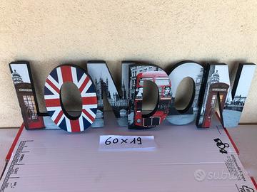 scritta in legno da parete 