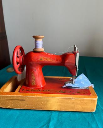 Macchina da cucire vintage