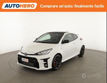 TOYOTA Yaris UV71109