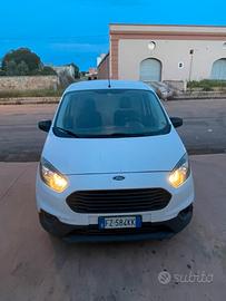 Ford transit courier