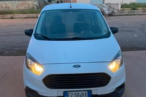 Ford transit courier