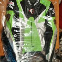 Tuta in pelle divisibile Suomy