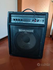 Amplificatore Behringer Ultrabass BXL900A - 90w