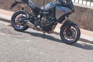 Tracer 700 del 2023  10.000 km come nuova