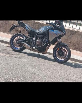 Tracer 700 del 2023  10.000 km come nuova