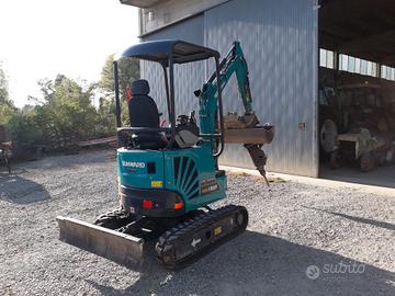 miniescavatore trattori attrezzi ,