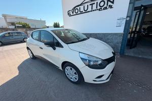 Renault Clio dCi 8V 75 CV 5 porte Moschino Intens
