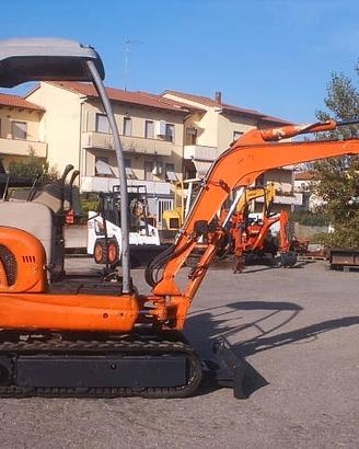 Miniescavatore usato FIAT KOBELCO E16