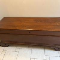 Cassapanca in legno massello