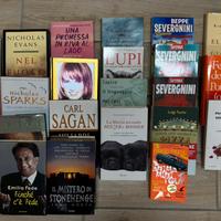 Lotto di 25 libri