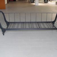 Divano in ferro battuto