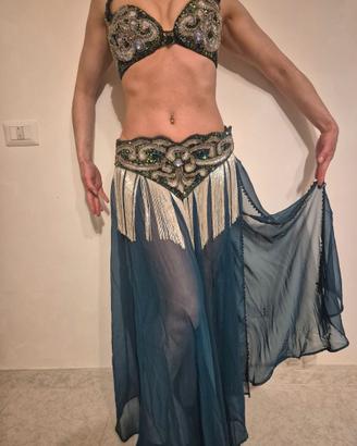 Abito danza del ventre verde e bianco
