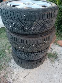 Pneumatici 4 stagioni 205/50z/R17 e cerchi in lega