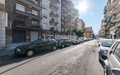 3 VANI + GARAGE - VIA DUCA DEGLI ABRUZZI