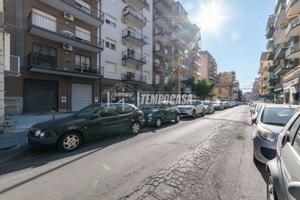 3 VANI + GARAGE - VIA DUCA DEGLI ABRUZZI