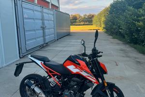 Ktm duke 125