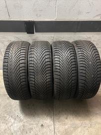 Gomme invernali 215/55/18