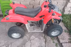 quad (prezzo trattabile)