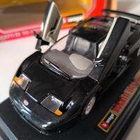 Modellino auto Bburago 1:24 Bugatti EB110 1991
