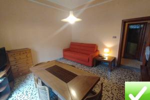 Ampio Appartamento + Terrazzino Via Card. Portanov