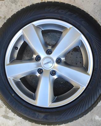 Gomme Yokohama 255/55 R18 con cerchi in lega Dezen