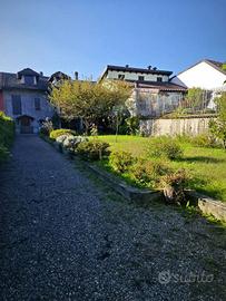 Casa indipendente di 195 m² con 5 locali a Borgose