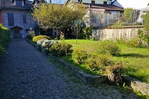 Casa indipendente di 195 m² con 5 locali a Borgose