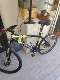 Bici marca Scott modello Scale 70 