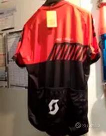 Maglietta sportiva per bici corsa. XXL