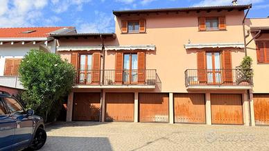 Appartamento di 150 m² con 3 locali e box auto dop