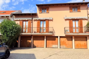 Appartamento di 150 m² con 3 locali e box auto dop