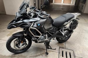 BMW R1250 GS Adventure Triple Black full optionals