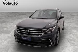 VOLKSWAGEN Tiguan II 2021 - Tiguan 2.0 tsi R-Line