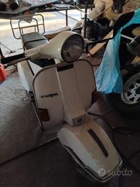 VESPA P 200 E 