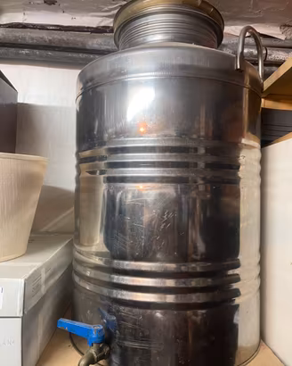 Fusto acciaio inox 50 lt con rubinetto