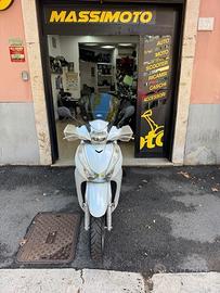Honda SH 300 fine 2017 - PERMUTE