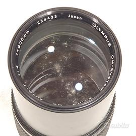Olympus OM Zuiko 200mm f/4: obiettivo vintage