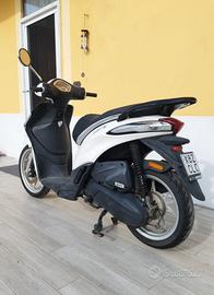 scooter piaggio liberty 50