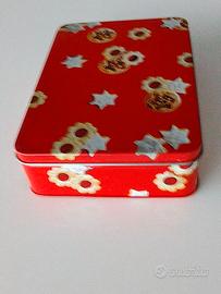 scatola latta NUOVA con formine + ricette x dolci