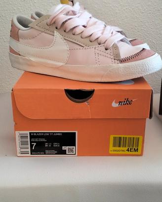 Nike blazer low 
