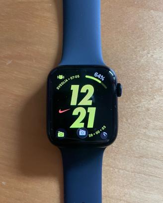 Apple Watch SE 2 (2022) GPS 44mm  - Completo