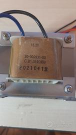 Trasformatore  220 ,uscita  15,2 Vca    14 ampere