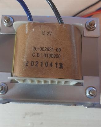 Trasformatore  220 ,uscita  15,2 Vca    14 ampere