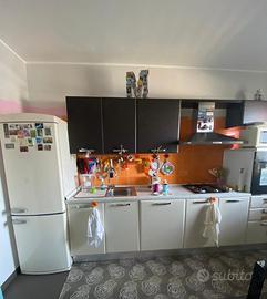 Cucina Lube lineare con elettrodomestici