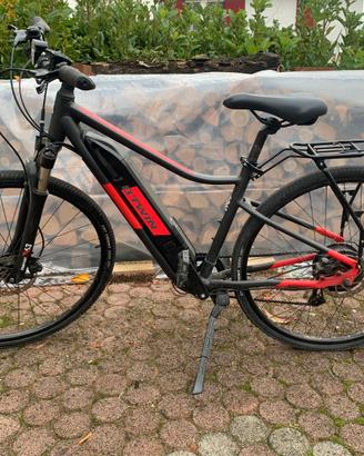 Bici touring Elettrica RIVERSIDE 500