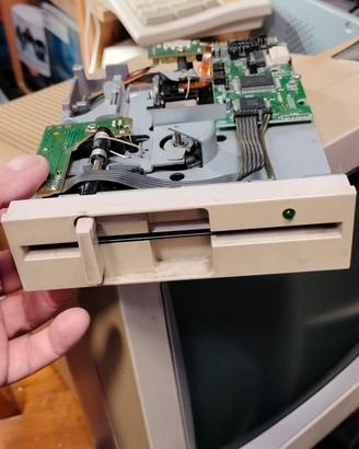 Lettore Floppy 5.25 Epson SD-600 (manca 1 testina)