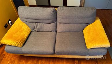 Divano 2 posti larghi