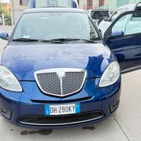 Lancia Ypsilon 1.2 Oro Giallo